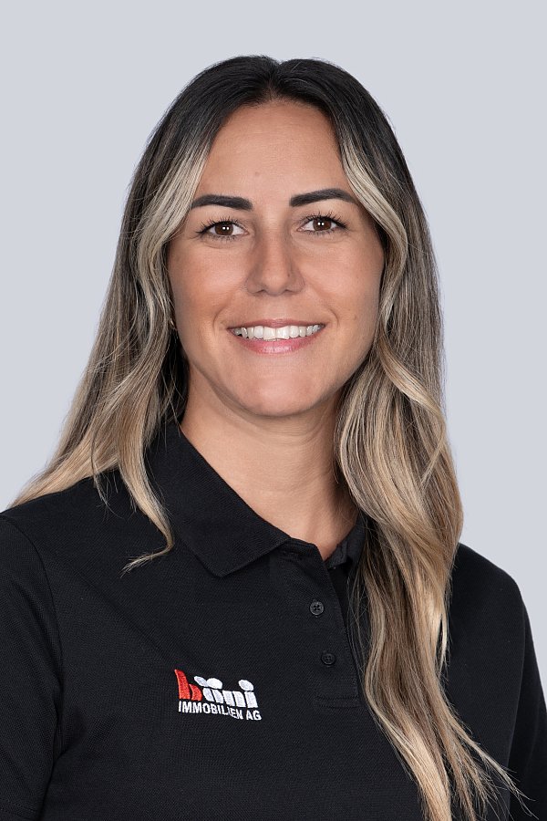 Silvia Cubra